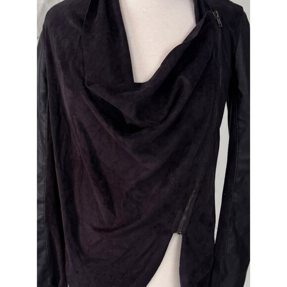 Blank NYC Mixed Media Drape Front Jacket Small Black Sued Faux Leather - Picture 7 of 9